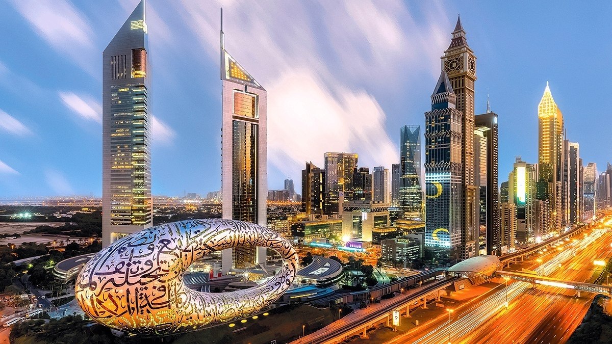 دبي تسجل رقماً قياسياً جديداً.. أم سقيم تتصدر المشهد بصفقة أرض تتجاوز 377 مليون درهم