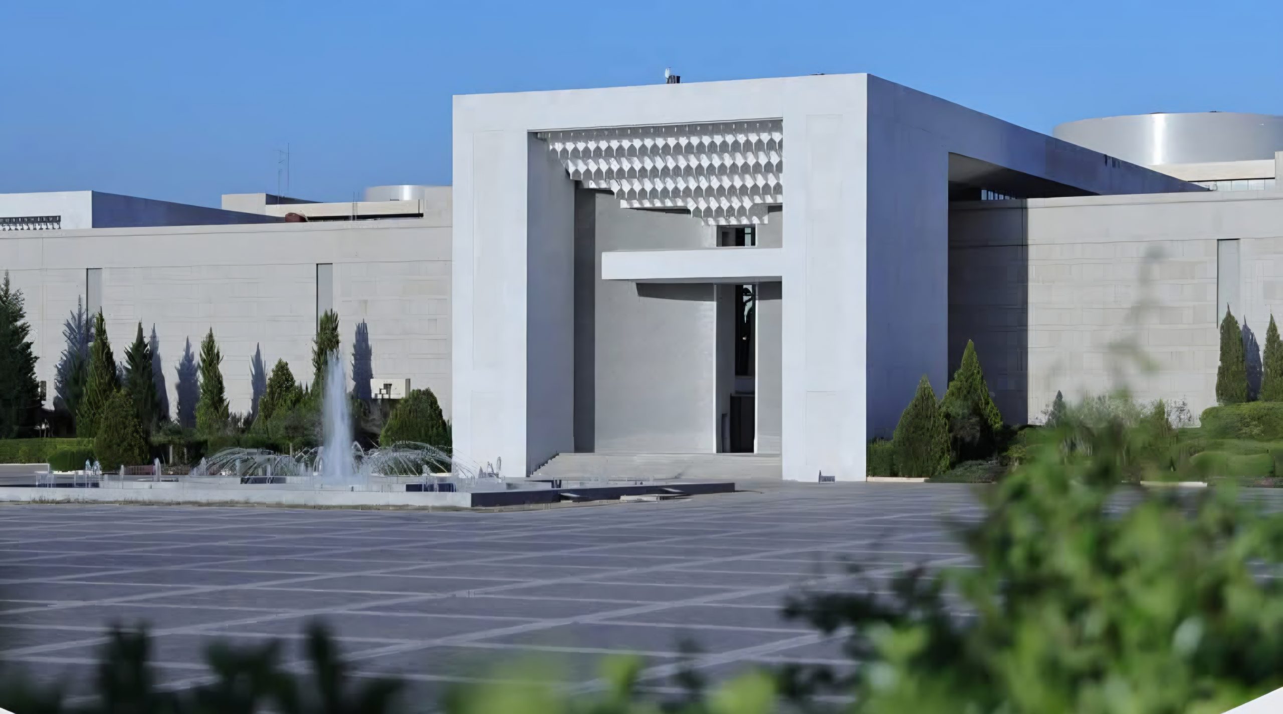 بمرسوم من الرئيس “أحمد الشرع”… إحداث “الجامعة السورية للعلوم الأمنية” كصرحٍ أكاديمي متخصص…​