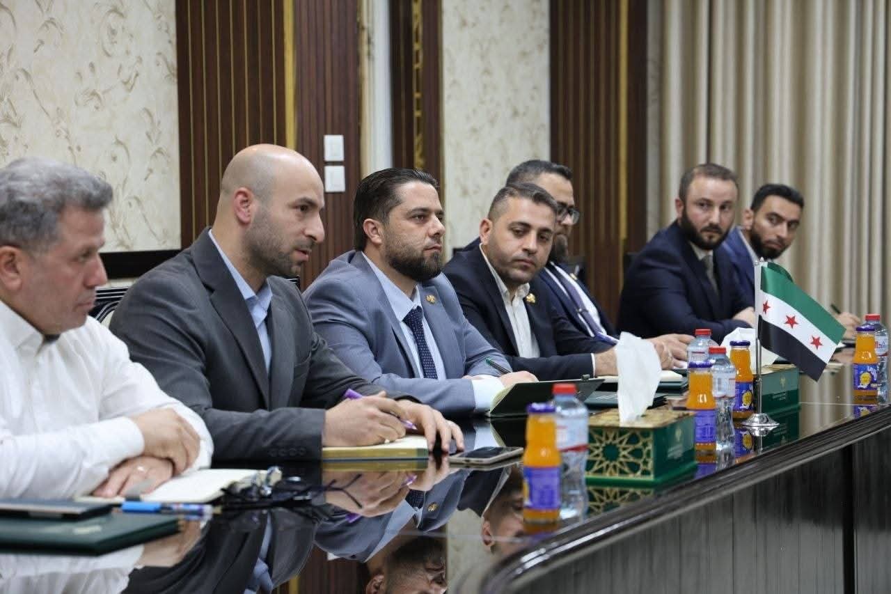 “الأشغال العامة” تناقش مع سفير ألمانيا والبنك الألماني للتنمية مشروعاً لإعادة تأهيل السكن والبنى التحتية…