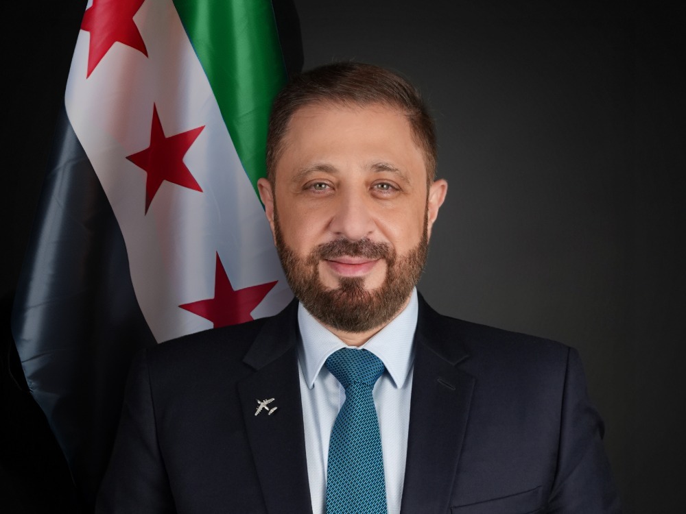 حلب.. المركز الاقتصادي والصناعي الرئيسي تكتسب حلب أهمية خاصة باعتبارها مركزاً اقتصادياً وصناعياً رئيسياً، ومن هنا يأتي تطوير مطارها الدولي كجزء من رؤية أوسع لإعادة بناء وتحديث قطاع الطيران المدني